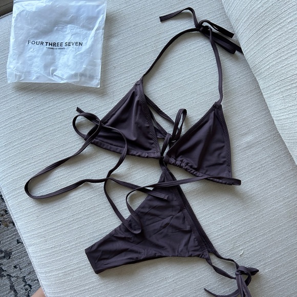 437 Bathing Suit - Picture 2 of 3